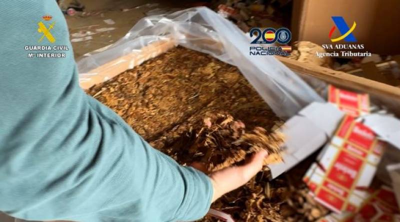 Massive seizure of counterfeit tobacco in Alicante