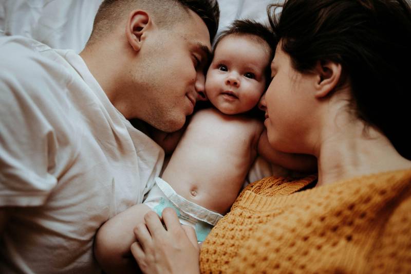 Spain extends parental leave despite some criticisms