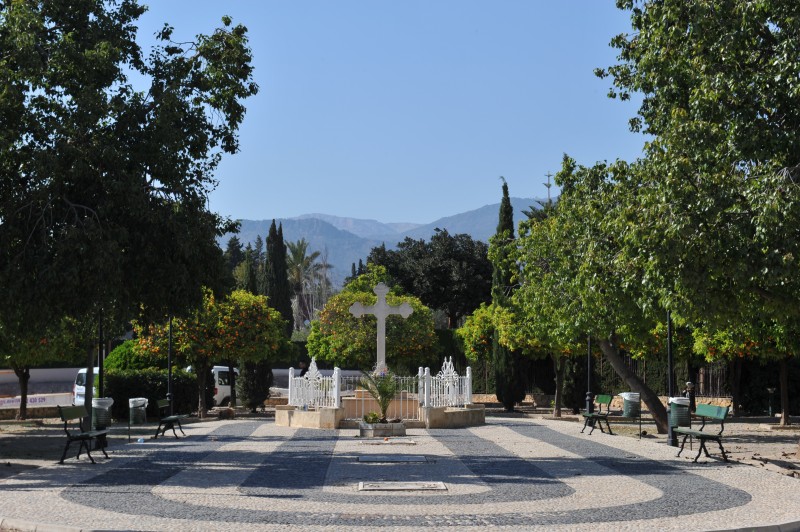 Cruz de la Misión and Jardín de la Cruz Totana
